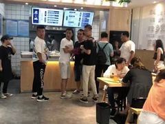 -黎一碗大碗手工面(城市立方店)