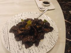 -梅龙镇酒家(南京西路总店)