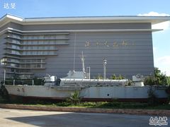 兵器馆外的026型鱼雷快艇-海军上海博览馆