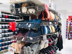 -优衣库(广州天河领展广场店)