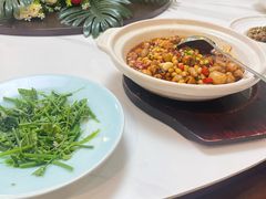 -鄱阳湖·江西小炒·瓦罐煨汤(五道口店)