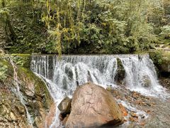 -西岭雪山大飞水景区