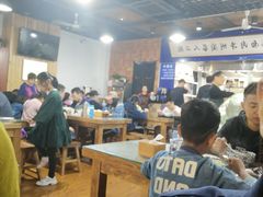 大堂-陇上全荟兰州传统牛肉面(延吉路店)