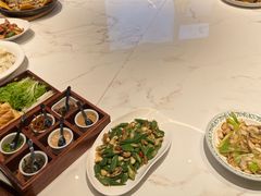 -五谷丰登农家院·地道胶东菜·海鲜烧烤(威海店)