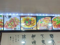 -龙香居海鲜浑锅家常菜·特色驴肉