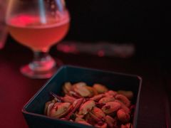 -Mx.cocktail bar