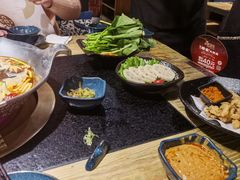 -湊湊火锅·茶憩(上海合生汇店)