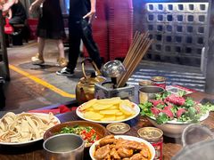 -萍姐火锅·公路夜市(武汉首店)