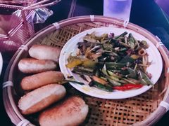 -粉墨特色菜·烧烤音乐酒馆