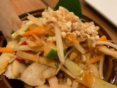 舂柠檬鸡爪-云海肴·汽锅鸡·云南菜(广安门天虹店)