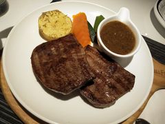 -斗牛士牛排餐厅(嘉里汇店)
