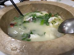 -七采菌园·石锅鱼野生菌火锅(环城北路店)