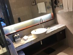 -上海龙之梦万丽酒店