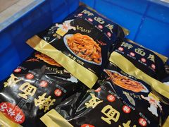 -牡丹广场薛栓子擀面皮大王