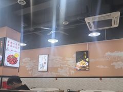 -欢乐牛香(东海二路店)