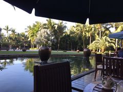 -三亚湾海居铂尔曼度假酒店