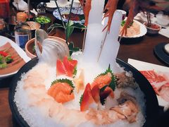 -泓炙颐凤鲜海鲜火锅料理(桐乡店)