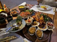 -三亚艾迪逊酒店·海滩烧烤 BARBACOA·现场乐队·浪漫晚餐·烧烤海鲜