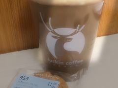 提拉米苏爱摩卡-瑞幸咖啡(万科红立方大厦店)