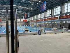 -奥冠体育华师附中恒温游泳馆