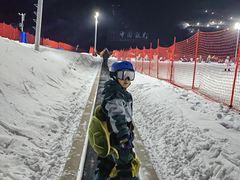 -鳌山滑雪度假区