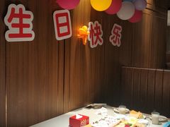 -海底捞火锅鲜切牛肉主题店(长寿路店)