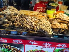 -正宁路小吃夜市