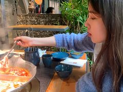 -湊湊火锅·茶憩(南京东路悦荟店)