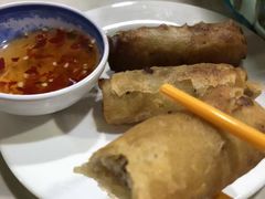 炸春卷-Ngoc Chau Garden