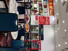 -红色湘菜馆(春风店)