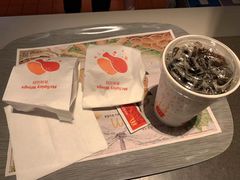 -麦当劳(汉口火车站候车室店)