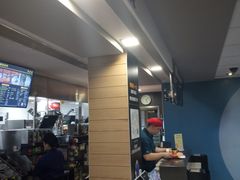 -麦当劳(乳山路店)