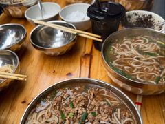 -正宗杨记普洱酸醋米线(总店)