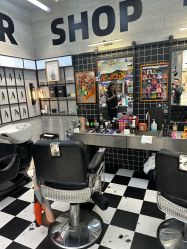 点击看大图 -Devilhands Barbershop男士理容店