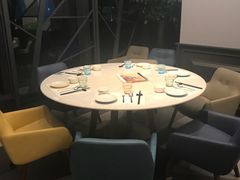 -港丽餐厅(高德置地店)