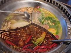 -辣伍鲜毛肚老火锅(元一店)