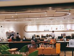 大堂-星巴克臻选(北京银泰店)