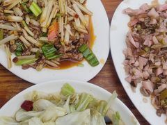 -九九牛肉馆(南山路店)