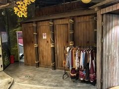 -暴风岛沉浸式体验馆(百联世纪店)