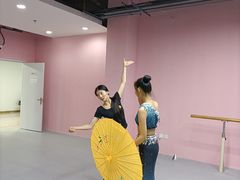-舞蕾舞蹈(特长生校区)