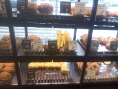 -红跑车蛋糕世界(网巾市店)