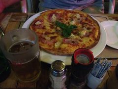 披萨-Bamboo Bar & Grill Restaurant