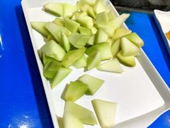 -云顶旋转自助景观餐厅