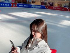 -奥山冰场(奥山世纪城店)