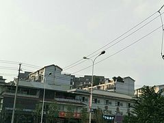 -永辉超市(华地财富广场店)