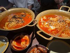 -张翻越·川渝冒菜·武汉黑鸭煲(城北万象城店)