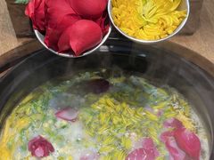 -一朵菌·野生菌探索家火锅(南亚店)