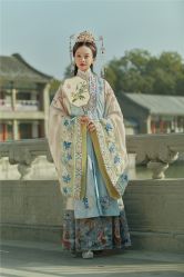 点击看大图 -美云庭古装·格格服汉服·京城旅拍(北京店)