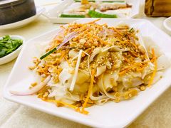 -东豪园林海鲜酒家(南港路辅路店)