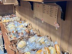 -yeast面包店